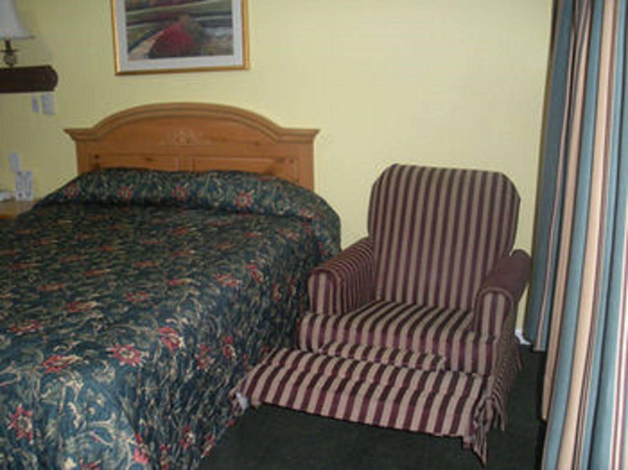 Chief Motel Keokuk Extérieur photo